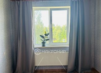 Продам 1-комнатную квартиру, 36 м2, Ленинградская область, улица Ветеранов, 1