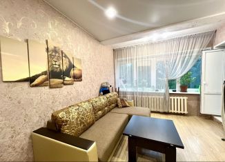 Продается двухкомнатная квартира, 56.4 м2, Северодвинск, улица Кирилкина, 5