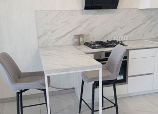 Сдам 1-ком. квартиру, 50 м2, Республика Башкортостан, проспект Октября, 53