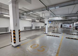 Сдается в аренду машиноместо, 13 м2, Москва, улица Годовикова, 10