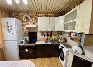 Продается 3-комнатная квартира, 67.5 м2, Сыктывкар, улица Оплеснина, 45