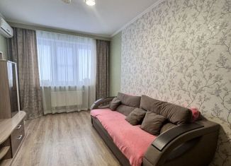 Сдача в аренду 1-комнатной квартиры, 40 м2, Краснодар, Российская улица, 74