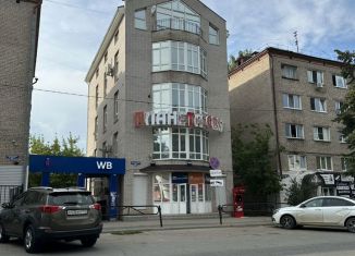 Продаю офис, 110 м2, Чайковский, Приморский бульвар, 38/1