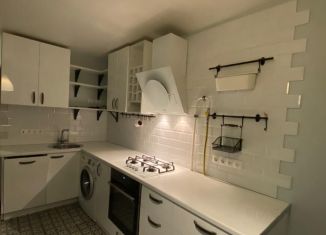 Сдам в аренду 2-комнатную квартиру, 38 м2, Москва, 15-я Парковая улица