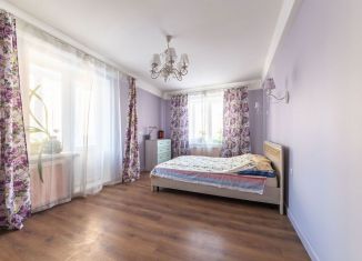 Продаю 4-комнатную квартиру, 86.7 м2, Санкт-Петербург, Богатырский проспект, 25к5, муниципальный округ № 65