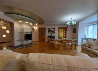 Сдаю 3-ком. квартиру, 102 м2, Санкт-Петербург, Невский проспект