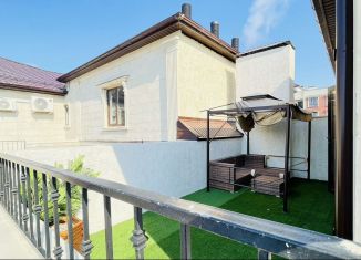 Продается 2-ком. квартира, 59.8 м2, Махачкала, Газпромная улица, 15к4, ЖК Новая Пальмира