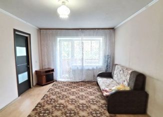 Сдается в аренду 3-ком. квартира, 50 м2, Улан-Удэ, улица Сенчихина, 18