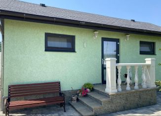 Сдача в аренду дома, 24 м2, поселок городского типа Заозерное, Молодёжная улица, 21