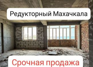 Двухкомнатная квартира на продажу, 67 м2, Махачкала, проспект Насрутдинова, 146
