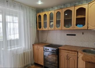 Продаю двухкомнатную квартиру, 52.6 м2, Курган, 1-й микрорайон, 27