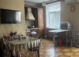 Продам двухкомнатную квартиру, 56 м2, Дагестан, улица Коркмасова, 16