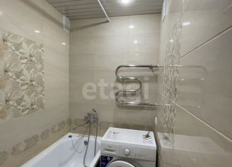 Продаю трехкомнатную квартиру, 47.3 м2, Златоуст, проспект имени Ю.А. Гагарина, 8-я линия, 13