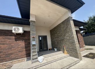 Продаю дом, 210 м2, Махачкала, 4-я Урожайная улица