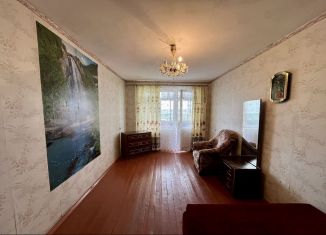 Продам трехкомнатную квартиру, 72.3 м2, Ленинградская область, посёлок Возрождение, 5