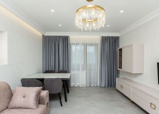 Сдаю трехкомнатную квартиру, 80 м2, Сочи, Инжирная улица, 11, микрорайон Новый Сочи