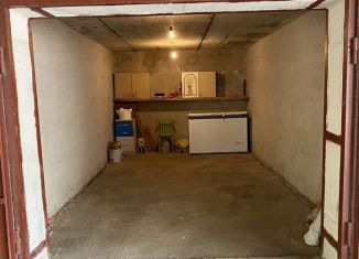 Гараж на продажу, 20 м2, Астрахань, улица Бориса Алексеева, 61к1