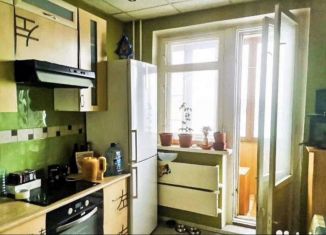 Продам 2-ком. квартиру, 52 м2, Норильск, Севастопольская улица, 4