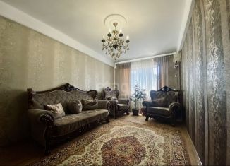 Продается 2-комнатная квартира, 50.5 м2, Махачкала, улица Хаджи Булача, 11