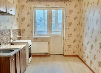 Продажа 2-ком. квартиры, 65 м2, Горячий Ключ, улица Бабушкина, 36, ЖК Аристократ