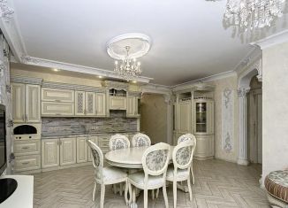 2-комнатная квартира на продажу, 93 м2, Краснодар, улица имени Жлобы, 141, ЖК Севастопольский