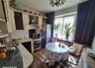 Продается 3-ком. квартира, 71.3 м2, Воронеж, улица Владимира Невского, 81