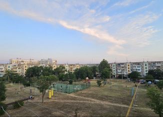 Продажа 3-ком. квартиры, 60 м2, Керчь, улица Блюхера, 6