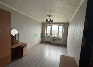 Продаю трехкомнатную квартиру, 56 м2, Чита, Новодолиновская улица, 18