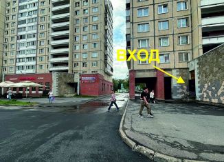 Сдам в аренду помещение свободного назначения, 13 м2, Санкт-Петербург, проспект Просвещения, 67