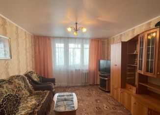 Сдается 2-комнатная квартира, 50 м2, Туймазы, улица Комарова, 12