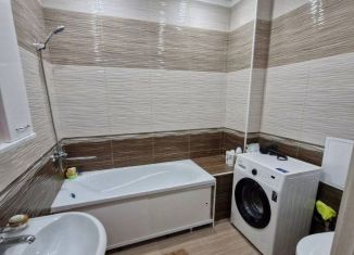 Сдается в аренду 1-ком. квартира, 40.3 м2, Санкт-Петербург, Замшина улица, 31к4