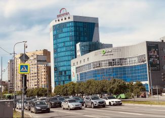 Сдам торговую площадь, 550 м2, Тюмень, улица Осипенко, 79