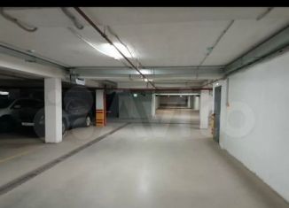 Сдается в аренду машиноместо, 10 м2, Бурятия, проспект Строителей, 5А