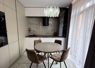 Продажа двухкомнатной квартиры, 65.4 м2, Смоленск, Красноборская улица, 8к4