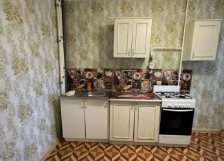 Сдам 2-комнатную квартиру, 60 м2, Туймазы, улица Луначарского, 3