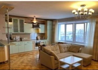 Продам 3-комнатную квартиру, 60 м2, Тольятти, улица Свердлова, 41