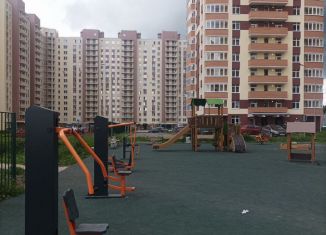 Продаю 1-ком. квартиру, 46 м2, Пермь, улица Карпинского, 110А