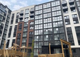 Продается 3-комнатная квартира, 80.5 м2, Калининград