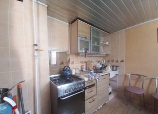 Продам трехкомнатную квартиру, 85 м2, Евпатория, Партизанская улица, 3