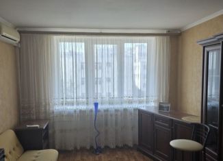 Продажа 3-комнатной квартиры, 64.7 м2, Евпатория, улица 60 лет ВЛКСМ, 32