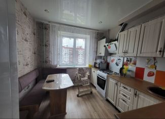 Продается 2-комнатная квартира, 52.9 м2, Пермь, улица Мира, 115