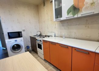 Продаю трехкомнатную квартиру, 64.5 м2, Тверская область, проспект Чайковского, 27