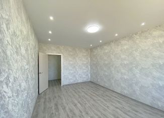 Продаю однокомнатную квартиру, 41.7 м2, Калининград, Коммунистическая улица, 127