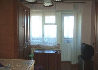 Продам 3-ком. квартиру, 54.5 м2, Канаш, Канашская улица, 2