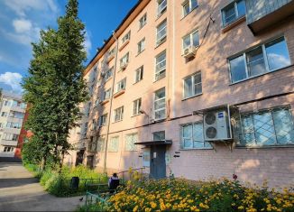 Продаю 1-ком. квартиру, 30.8 м2, Липецк, проспект Победы, 92