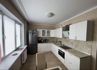 Продажа двухкомнатной квартиры, 61.3 м2, Тюмень, улица Энергостроителей, 10к1