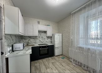 Сдам двухкомнатную квартиру, 49 м2, село Мариинский, проспект Октября, 99