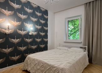 Сдаю 2-ком. квартиру, 45 м2, Калининград, улица Молочинского, 21