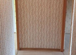 Продается двухкомнатная квартира, 47.4 м2, Троицк, 10-й квартал, 4