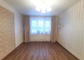 Продаю 2-ком. квартиру, 52.5 м2, Березники, Юбилейная улица, 141